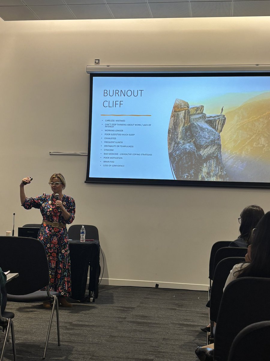 Faculty of Medical Leadership and Management tweet media