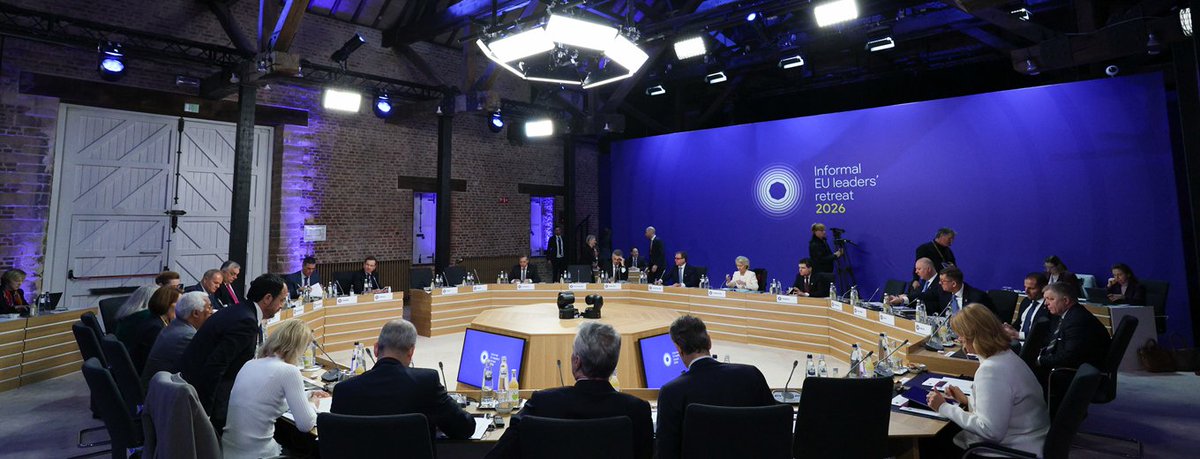 SwissCore tweet media