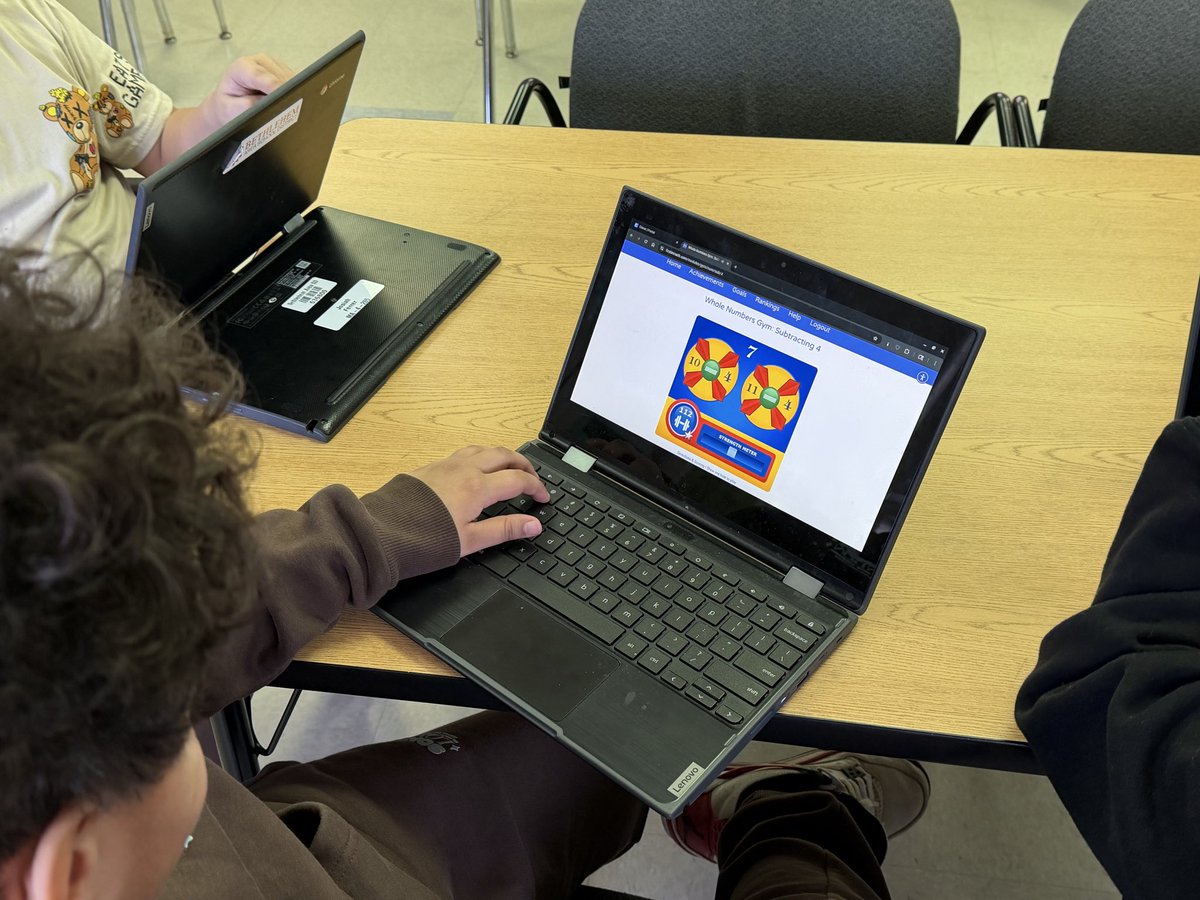 Mr. Phillips tweet media