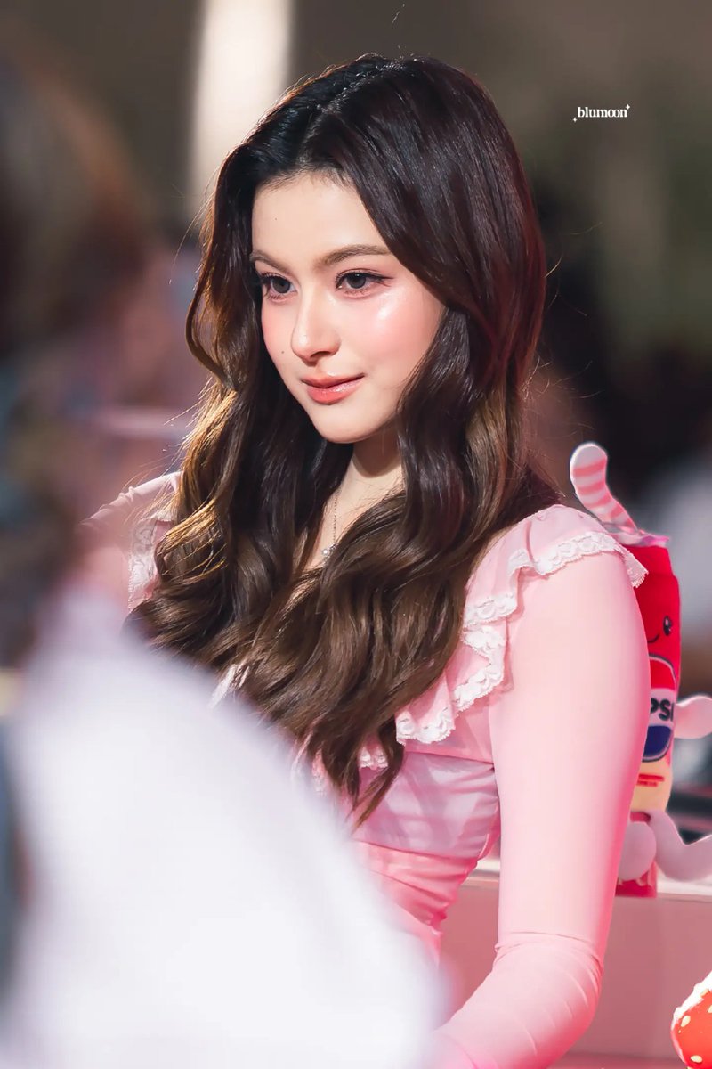 "โอ้พระเจ้า นี่มันตุ๊กตาของจริงนี่นา! ฉันไม่ได้ล้อเล่นนะ!" ฉันอุทาน "มันสวยมาก!"😭😭😭😭😭😭😭😭💗💗💗💗💗💗💗💗💗

PRIM X PEPSI TREAT   
#primiily #PepsiTreatWithPrim #PepsiYouDeserveATreatEvent