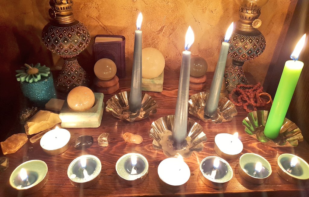 روشن شد
اسم همه هم خونده شد
با تمام وجودم امیدوارم مشکل کارتون حل شه💗💗💗