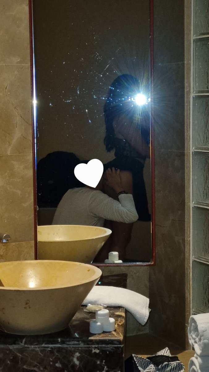 Aprilmoon_lunadeabril tweet media