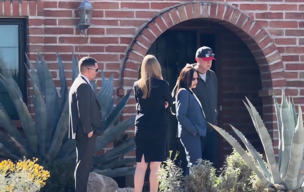 Jennifer Coffindaffer tweet media