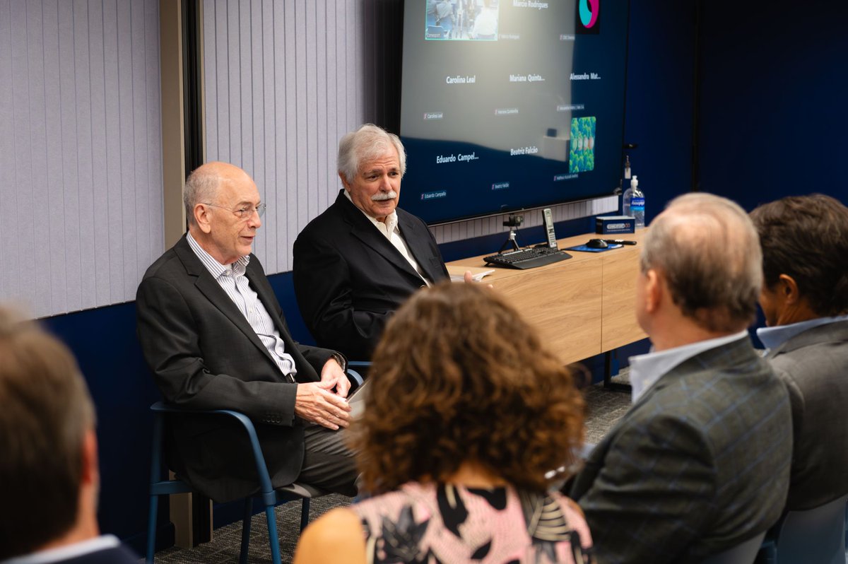 No dia 25 de fevereiro, o CEBC realizou mais uma edição do CEBC Exclusivo, com a participação de Pedro Parente, Ex-Ministro do Planejamento, Minas e Energia e Casa Civil, em encontro sediado na Comexport, em São Paulo.

#CEBCExclusivo