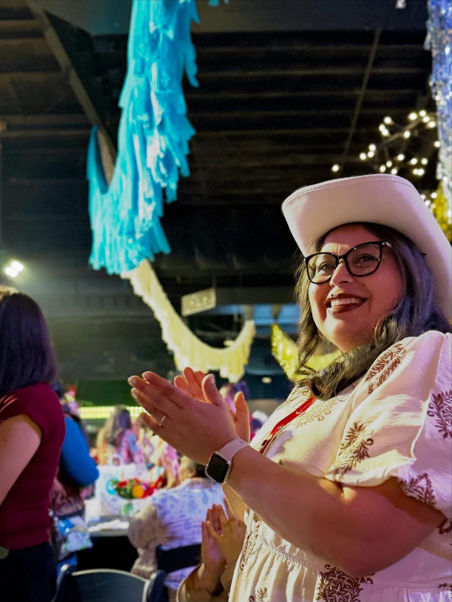 Dallas ISD Region V Schools tweet media