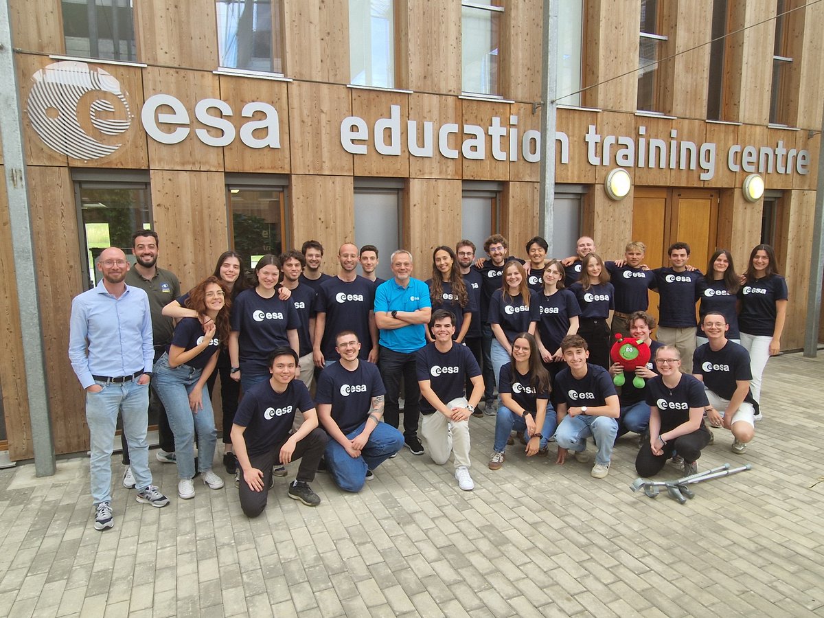 ESA Education tweet media