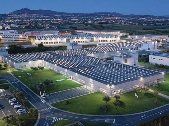 ABBItalia's tweet photo. Discovery #ABB | #SantaPalomba

Vuoi scoprire come funziona una fabbrica smart? Il 23/3 visita il nostro stabilimento #LighthousePlant di Santa Palomba (RM): linee produttive, innovazione digitale e opportunità di stage.

🕐 13:00–18:00
👉 https://t.co/zkhUxRz4f0

#RunWithABB https://t.co/yghU8CPT39