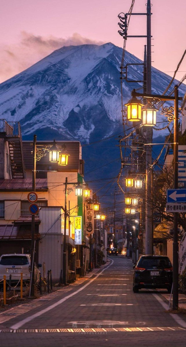 ひろと tweet media