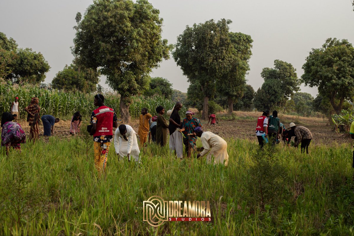 DreamoraStudios's tweet photo. The wait is almost over! 😱 _Duhu_ is dropping soon and it's gonna be 🔥 #DUHUCOMINGSOON🔥
Directed by David Silver
Produced by Benjamin Bulus
A Film By Dreamora Studios.
#DUHU
#AfricanCinema
#NigerianFilm
#BehindTheScenes
#FilmInProduction
#StoriesThatMatter
#CinemaWithPurpose
#DreamoraStudios