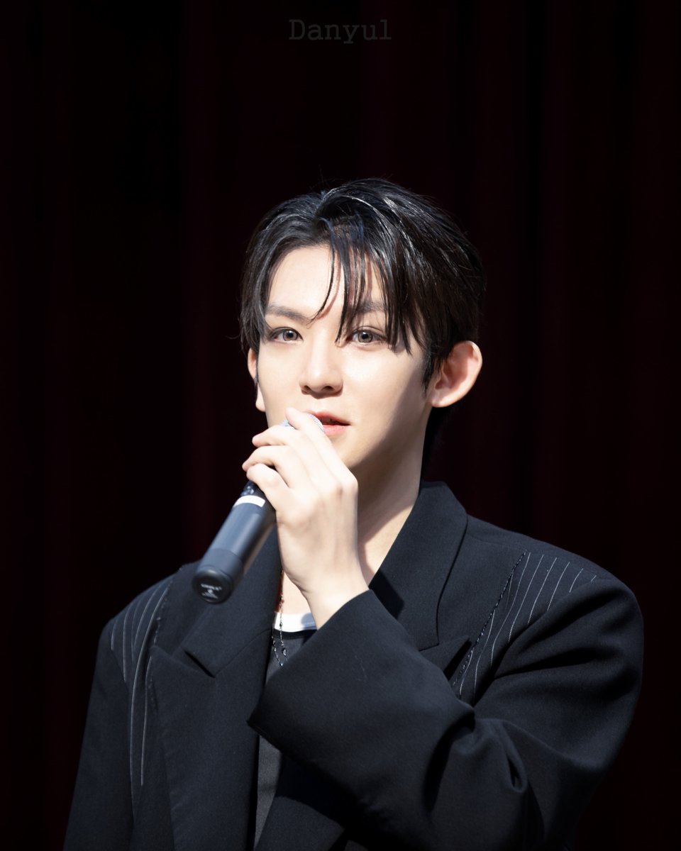 꼬순내 나는 우리 강아디 태어나줘서 고마워
생일 축하해💜

#31번째_생일에도_여전히_러블리키
#RICKYWELOVEYOO 
#HAPPYRICKYDAY