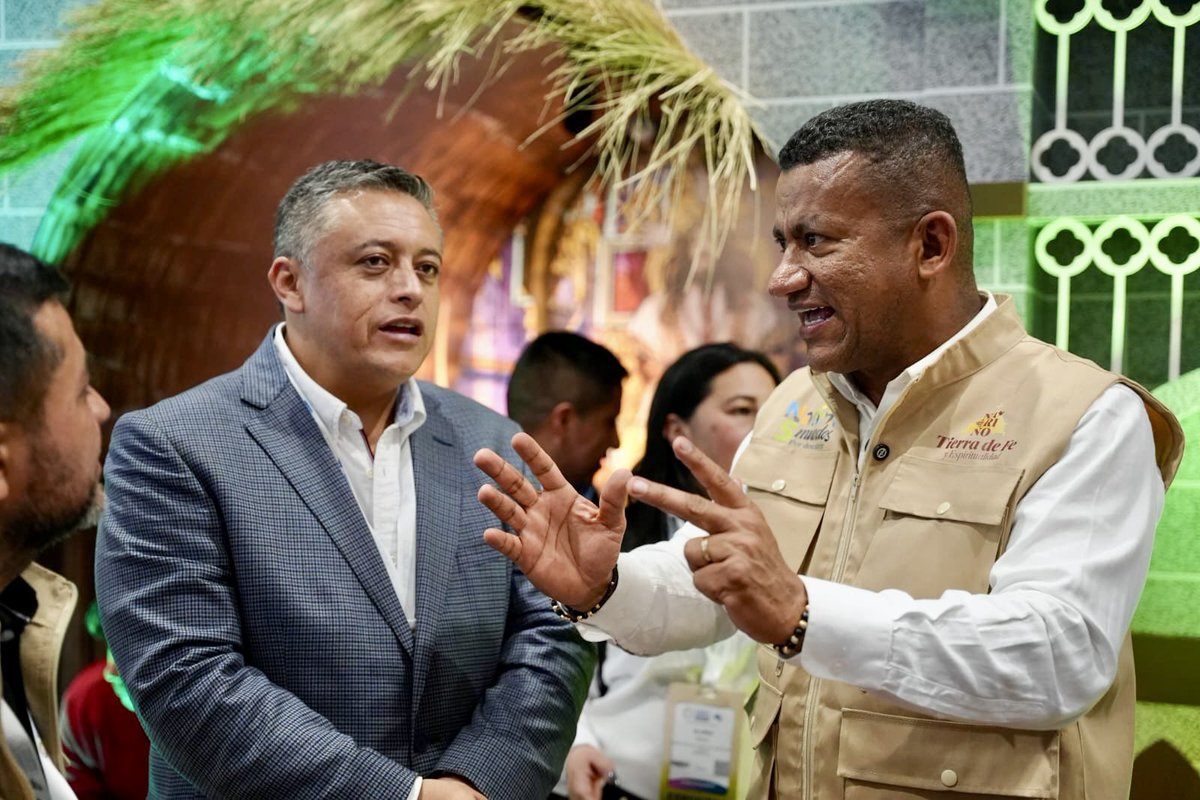 LuisAlfonsoEsc's tweet photo. 📸 ¡Así se vive la presencia de #Nariño en #ANATO2026!

Nuestro stand ha recibido a visitantes, empresarios y líderes de distintos sectores, que coinciden en reconocer el potencial de #Nari��o, tierra de fe y espiritualidad, como una iniciativa que convoca al territorio alrededor del turismo y la paz.

🔗 Mira la galería completa aquí: https://t.co/gTeIUMlLo8