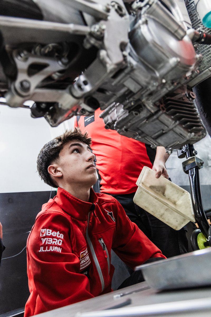 Monlau Motul Technical School tweet media