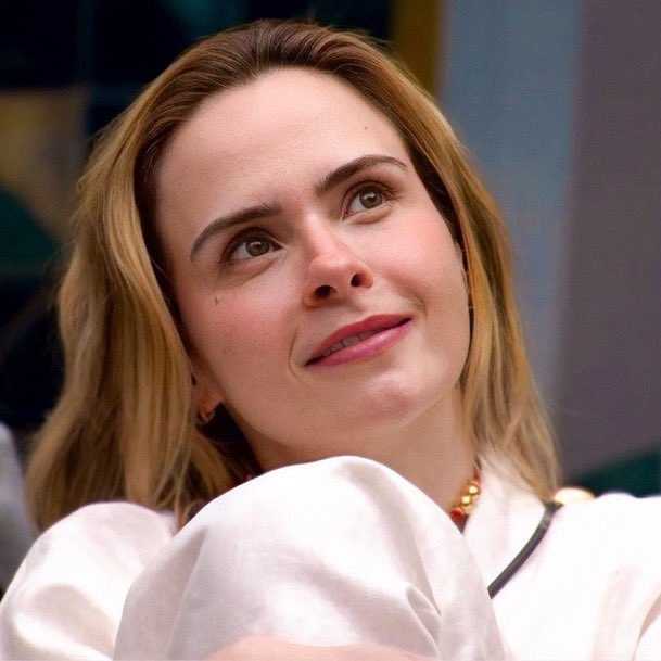 ANA PAULA MERECE RESPEITO