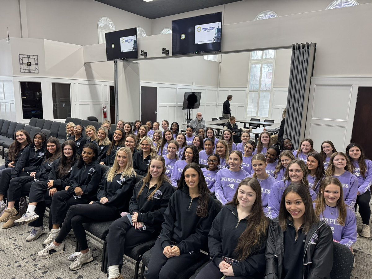 Bowling Green HS Cheerleading tweet media