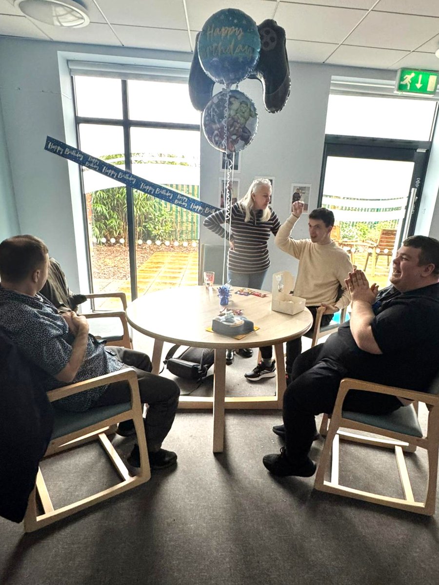 WeAreMioCare's tweet image. 🎵 "For he's a jolly good fellow..."

Wishing you a very happy birthday, Michael! 🎉

#SupportedLiving