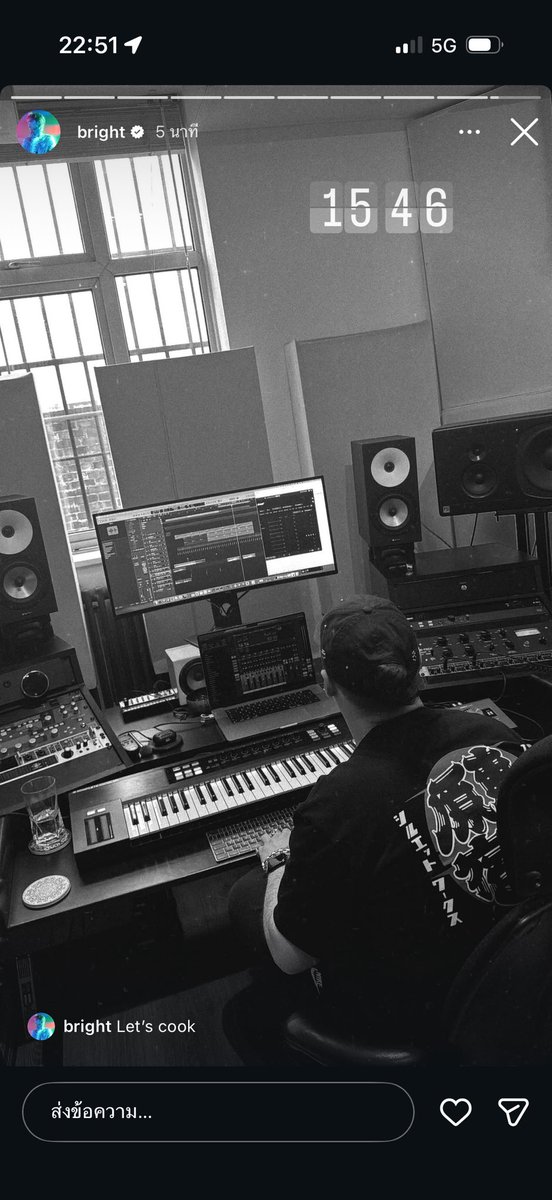 จบแฟชั่นวีคอยู่ลอนดอนต่อ ถ่ายโกลบอลแคมเปญ❎
จบแฟชั่นวีคอยู่ลอนดอนต่อ ทำเพลง✅

#bbrightvc