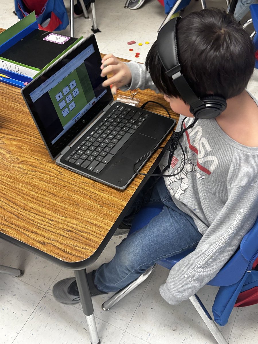 Matching numbers with corresponding dominoes