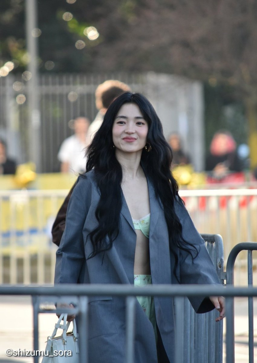 im sorry but this is kinda remind me of emily 😭