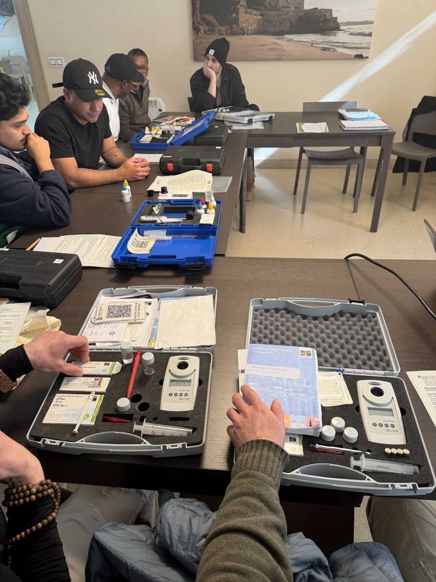 Edulònia tweet media