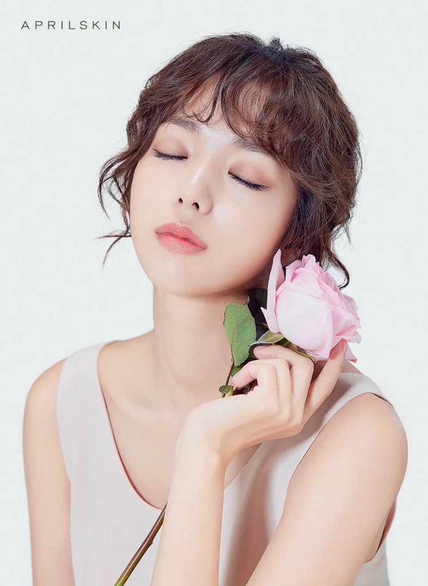 에이프릴스킨 채수빈 화보💖