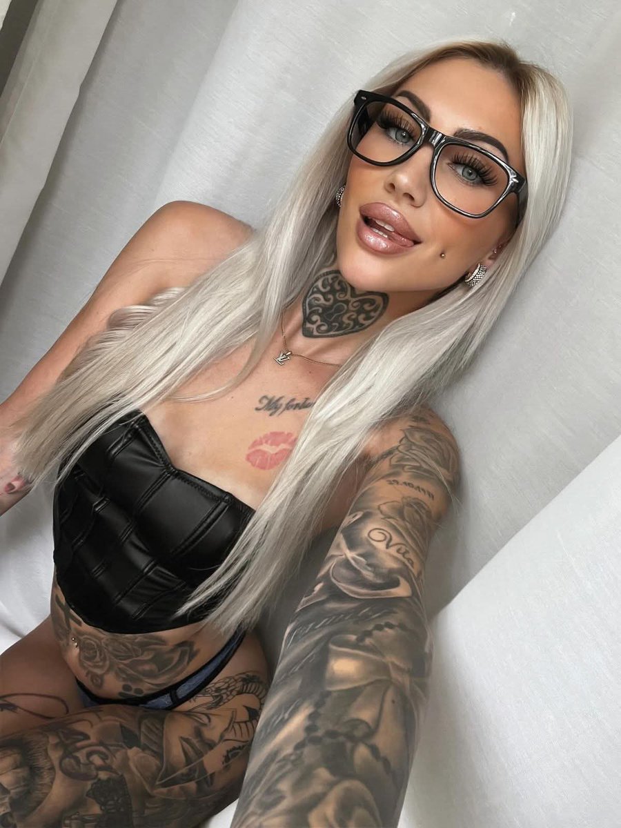 World Tattoo Gallery tweet media