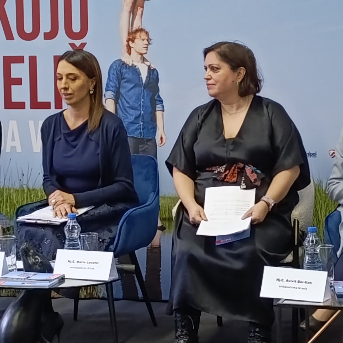 GreeceInSerbia's tweet photo. 📣 Greece at the 23rd Belgrade Dance Festival! 🇬🇷 The Ballet of the Greek National Opera presents “To have been so close so many times”
📅 April 2, 2026 – Atelje 212 Theatre.
#BelgradeDanceFestival2026 #GreekNationalOpera #Cavafy https://t.co/mnMsmvhPi4