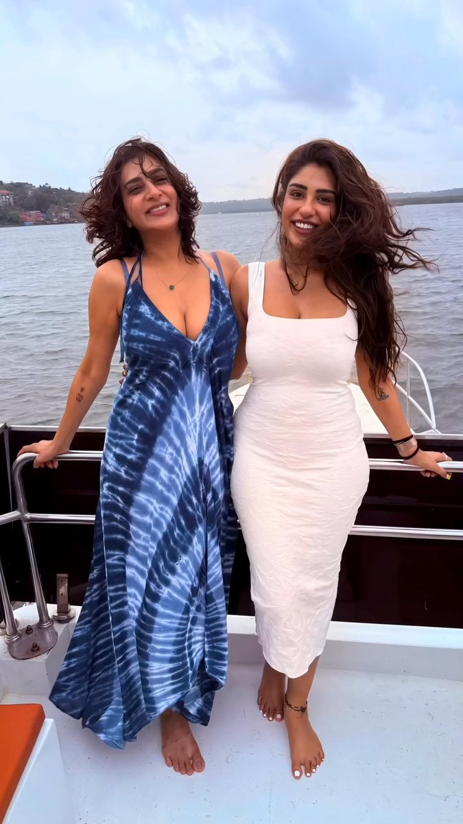 ACTRESSHOLIC tweet media