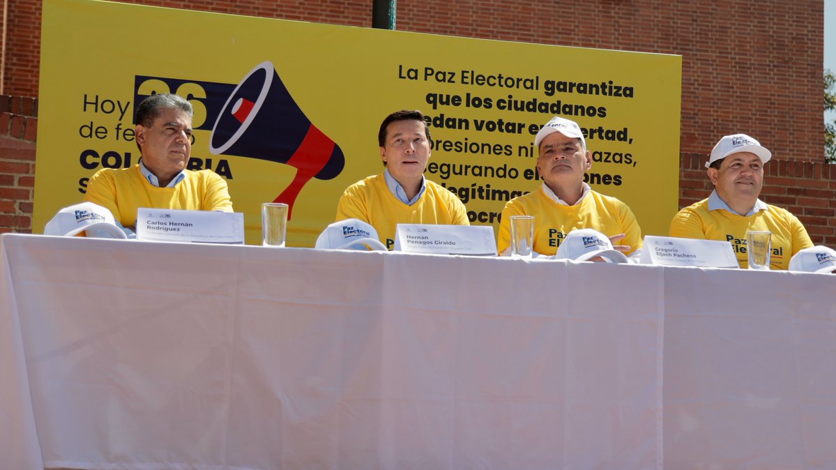 Biometría facial y dactilar, exposición y congelación del código fuente,  auditorías internacionales y millones de ciudadanos vigilando cada mesa:  así está blindado el proceso electoral colombiano. “Estas medidas casi no  existen en