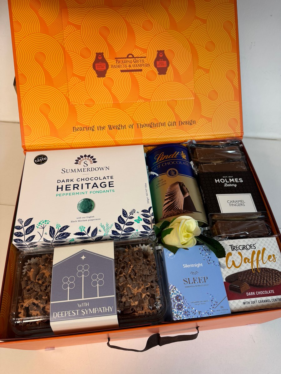 Today's Gift Basket Of The Day is "Condolences Gift Box" 🤍

ow.ly/3Mza50Ymsey

Follow &amp; RT to enter #prize draw to #win a Gift Basket. 

More info via our blog. 

#dailydispatch #gifts #competition #giftbasketsrule #bereavementgifts #sympathygifts