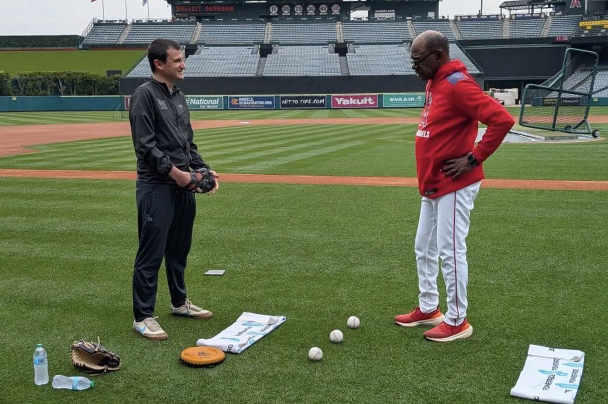 Sam Blum tweet media