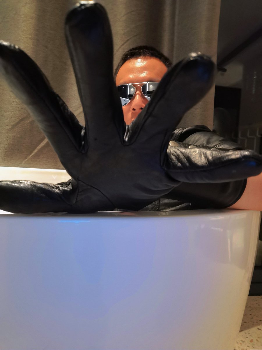 Ensignchan tweet media