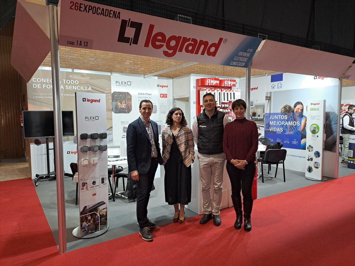 LegrandGroupES's tweet photo. Os esperamos en #Expocadena 2026, feria de #ferretería y suministros industriales. Si eres socio de #Ehlis, visítanos y conoce nuestras ofertas y novedades en #mecanismos, #basesmúltiples, #videoporteros y carga para #vehículoeléctrico. https://t.co/8lV8IsQfft