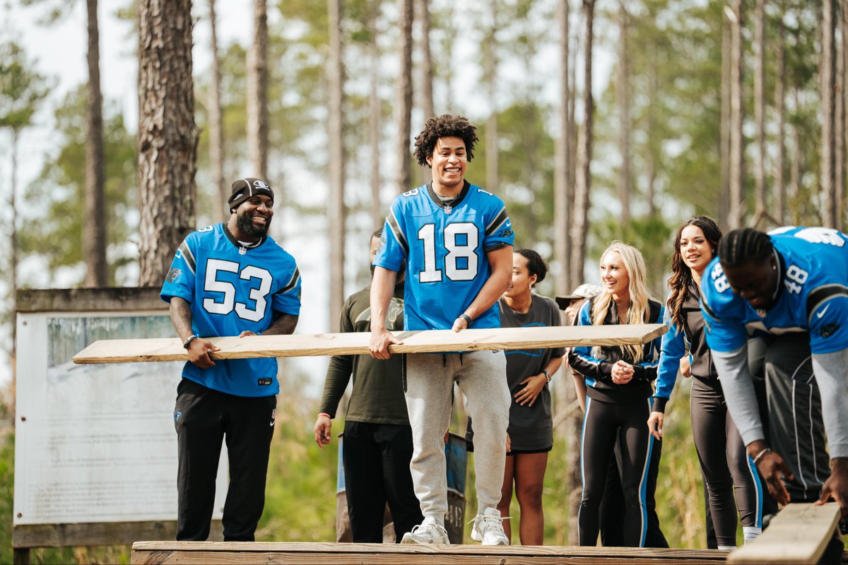 Carolina Panthers tweet media