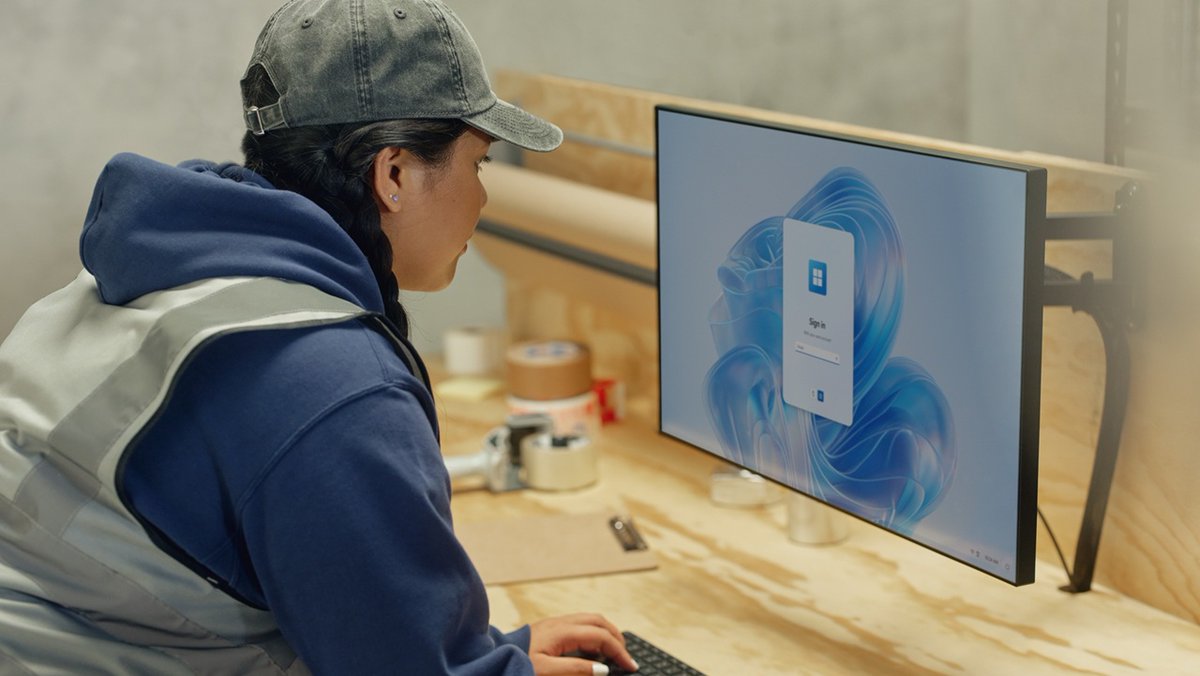 Windows Blogs tweet media