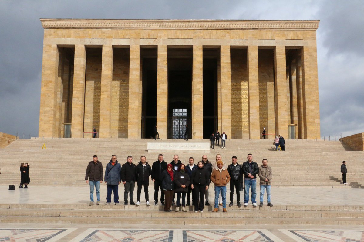 cikpem's tweet photo. Eğitim Merkezi Müdürlüğümüzde hizmet içi eğitim gören personelimize yönelik sosyal ve kültürel faaliyetler kapsamında “Anıtkabir ve Ulucanlar Cezaevi Müzesi” gezi programı düzenlenmiştir. https://t.co/eJLceL0iyn