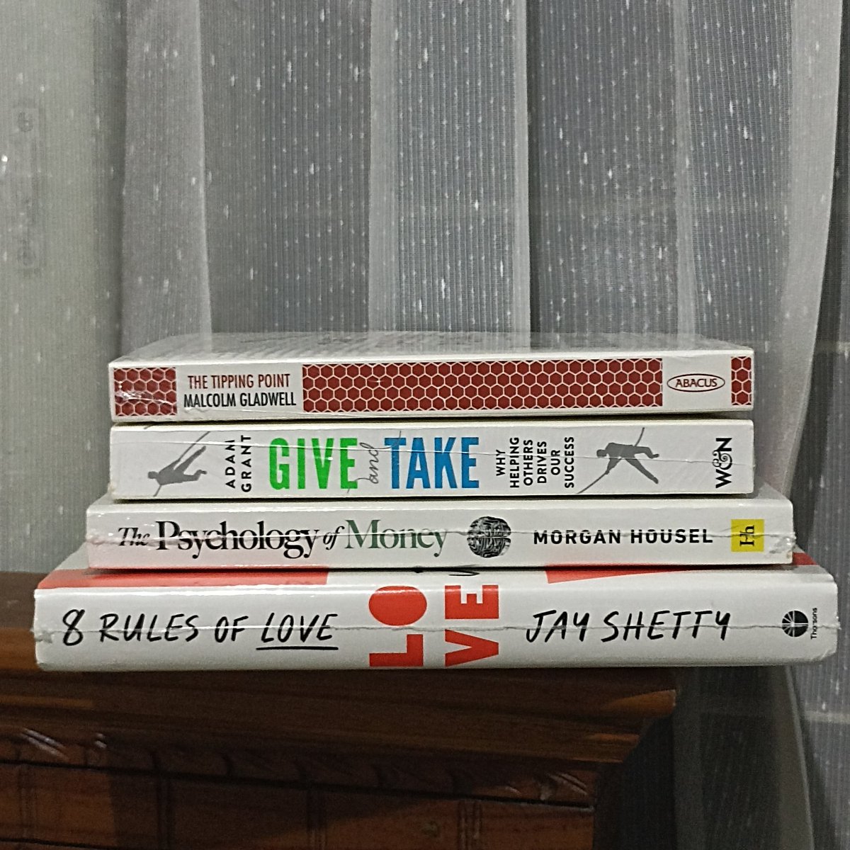 star (❁´◡`❁) tweet media