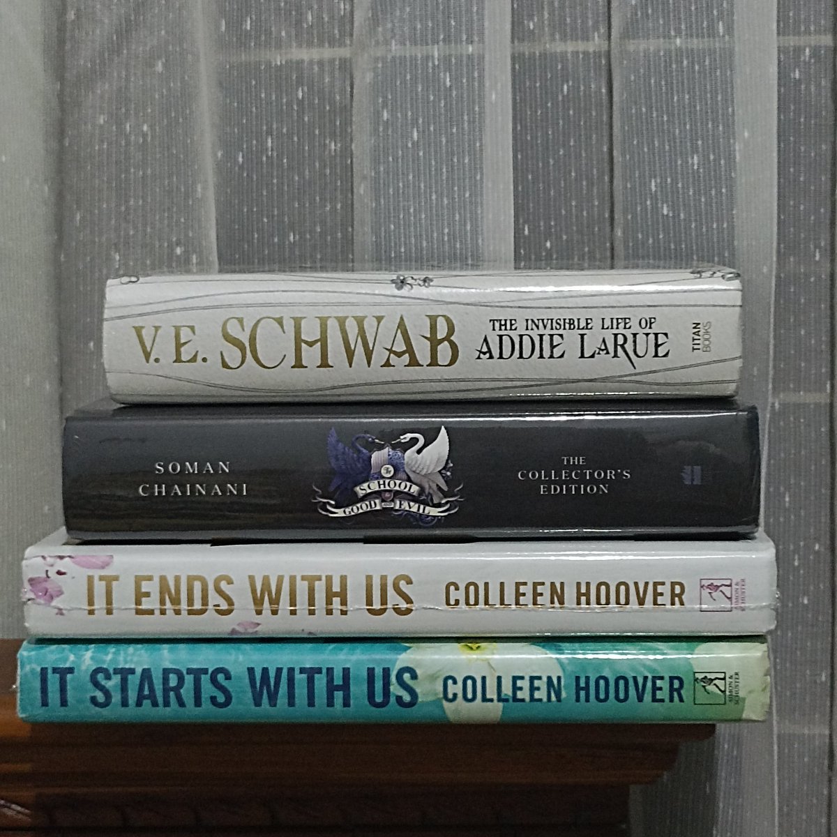 star (❁´◡`❁) tweet media