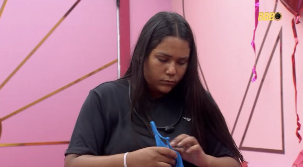 Desde que a Chaiany saiu de perto da Ana Paula a gata perdeu o carisma, não dá mais risada, não falou um portunhol, Babu e Solange tão sugando a alma dela #BBB26