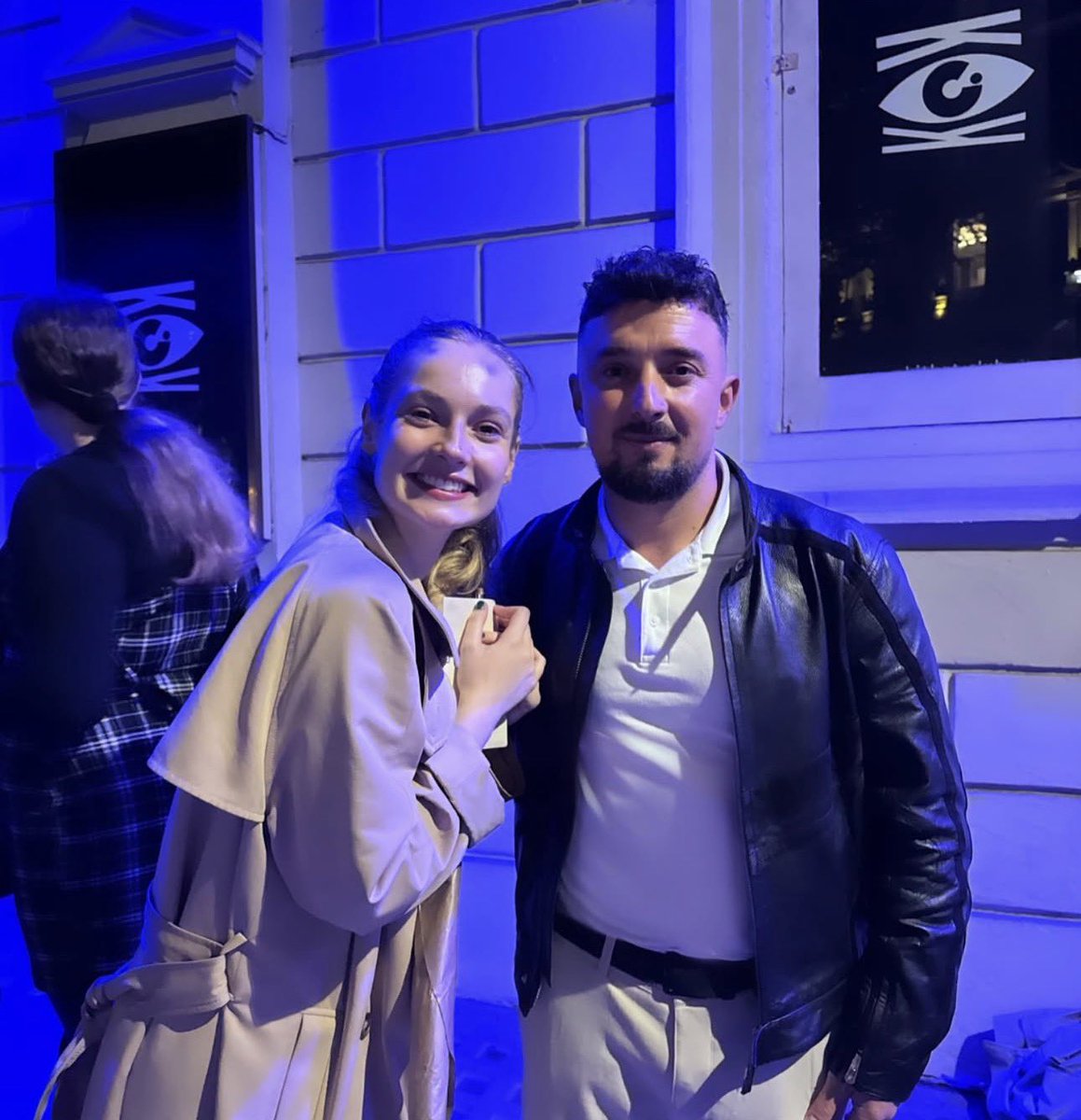 hannahdoddbr's tweet photo. Hannah Dodd, recentemente, com um admirador.

vullne7 | Instagram. https://t.co/OSwsdu5gmV