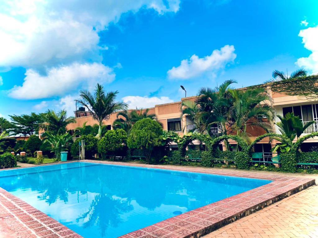 Edgar Mugisha 🐬 tweet media