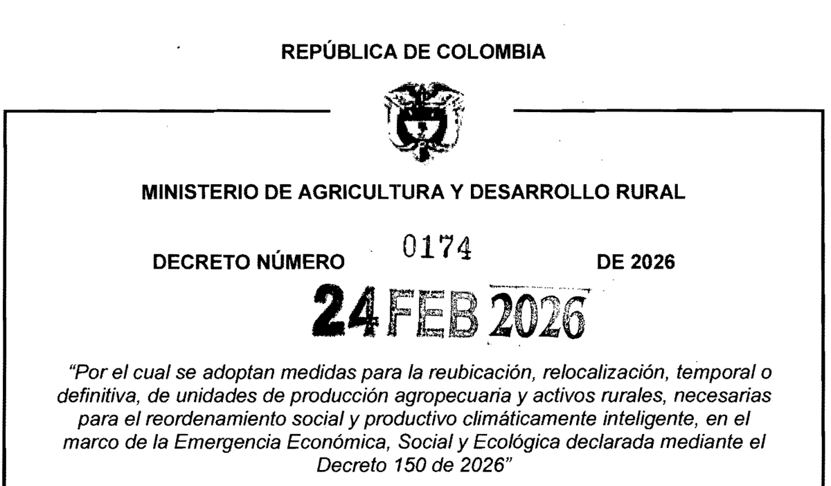 jcamilobolanos's tweet photo. Como abogado penalista y defensor del debido proceso, reconozco la gravedad de la emergencia climática. Sin embargo, el Decreto 0174 de 2026 concentra facultades excepcionales, flexibiliza el régimen registral y permite saneamientos acelerados que deben examinarse con rigor constitucional. La urgencia no puede erosionar garantías fundamentales ni debilitar la seguridad jurídica. El control de la @CConstitucional  será determinante para equilibrar eficacia estatal y Estado de Derecho.