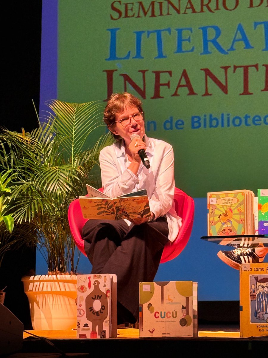 Ratón de Biblioteca tweet media