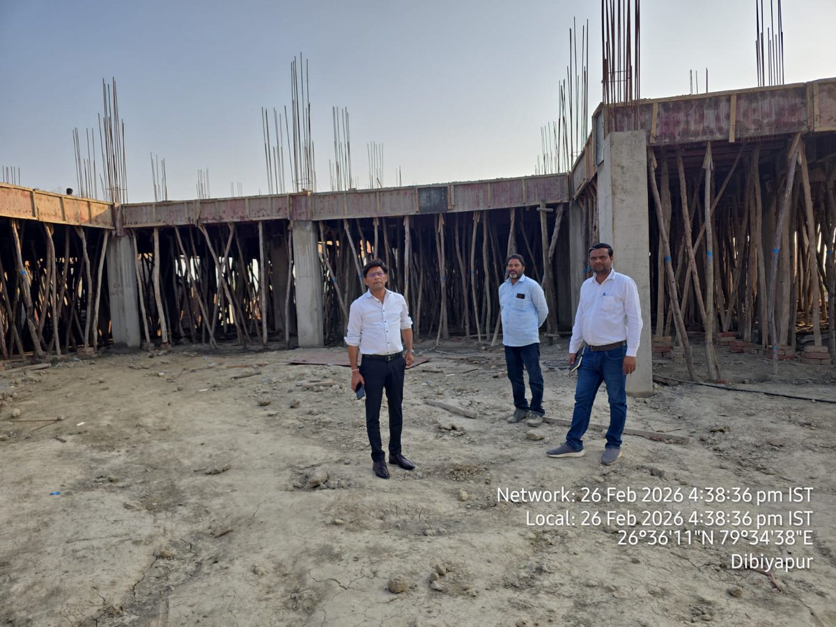 ProjectsLucknow's tweet image. यूपी प्रोजेक्ट्स कॉर्पोरेशन लि० के वरिष्ठ अधिकारियों द्वारा जनपद औरैया में निर्माणाधीन कंपोज़िट विद्यालय, सेहुद के कार्यों का निरीक्षण किया गया तथा शीघ्रातिशीघ्र गुणवत्तापूर्वक कार्य संपन्न करने के निर्देश दिए गए।
#quality #transparency #Timeline 
@swatantrabjp 
@thisissanjubjp