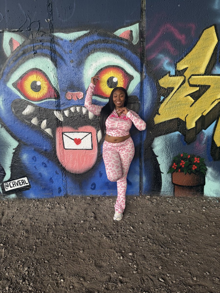 phaattt1's tweet photo. A dose of Phat ✨ https://t.co/kLNolGgQxo