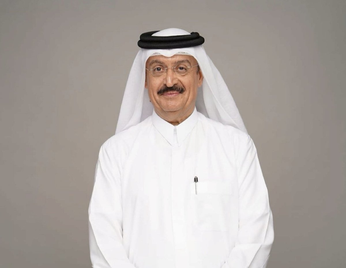 سعادة الدكتور محمد بن سيف الكواري
هذا الرجل أحبه في الله❤️
أخلاق رفيعة، تواضع جميل، وإنسانية تدرس وأثره طيب في القلوب🤍

نسأل الله أن يحفظه ويبارك في عمره وصحته وعافيته🤲🏻