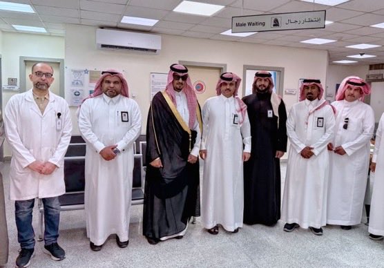 LensOfDay's tweet photo. دشّن محافظ #الدلم المكلّف الأستاذ عبدالرحمن بن محمد بن شعيل حملة “تأكد لصحتك”، تنفيذًا لتوجيهات #تجمع_الرياض_الصحي_الأول خلال شهر رمضان، لتعزيز الوقاية وأهمية الفحوصات المبكرة.
وأُقيمت الحملة في #مركز_صحي_الدلم دعمًا لجهود الارتقاء بالخدمات الصحية وتحفيز المجتمع على العناية بصحته https://t.co/LFOy1KofGL