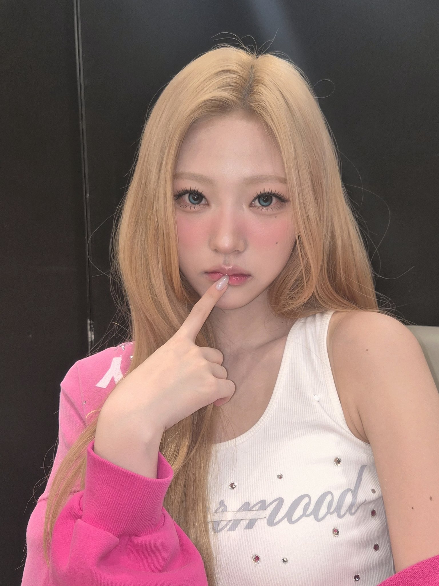 Hearts2Hearts ステラ weverse ラキドロ HCGOFlqacAEeug_.jpg:large