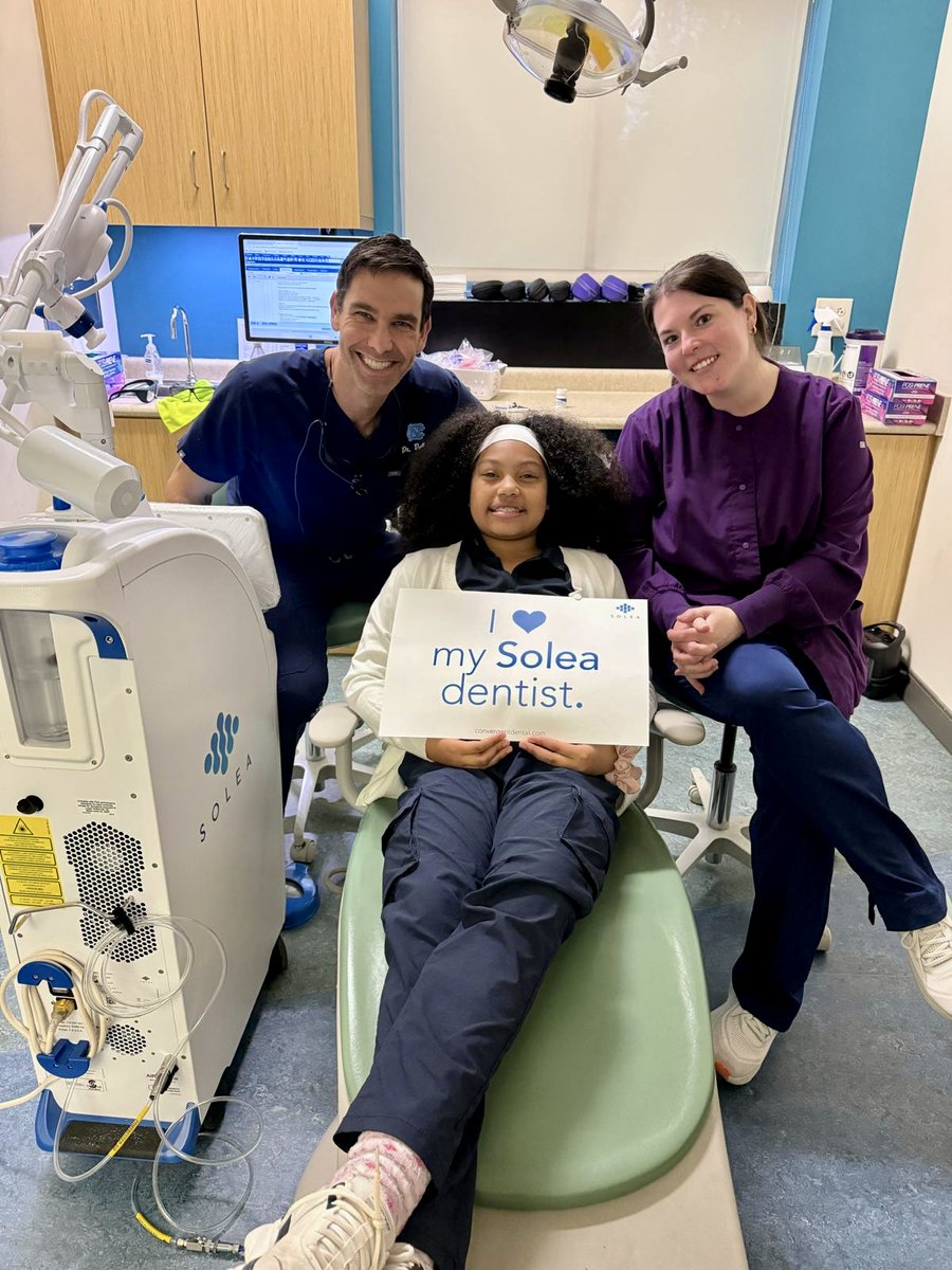 wakeorthopedo's tweet image. Gabriella relaxed with a movie while we treated her cavities, no needles needed, thanks to Solea. 🎬✨ Super fun way to do dentistry! 

#Solea #WakeOrthodonticsAndPediatricDentistry
#PediatricDentistry #LocallyOwned