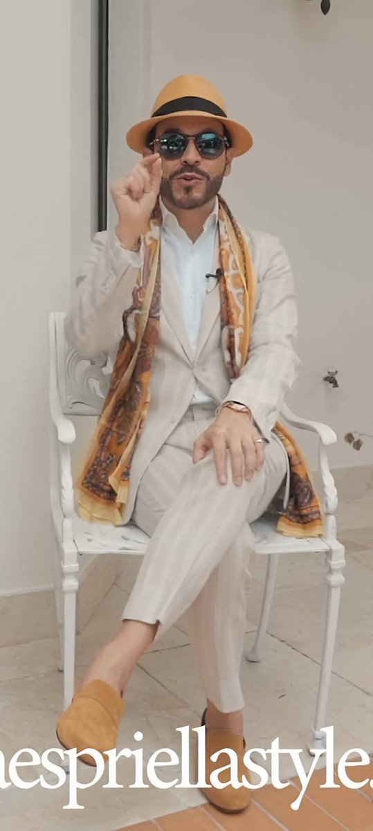 El lobo feroz quiere ser tigre.
