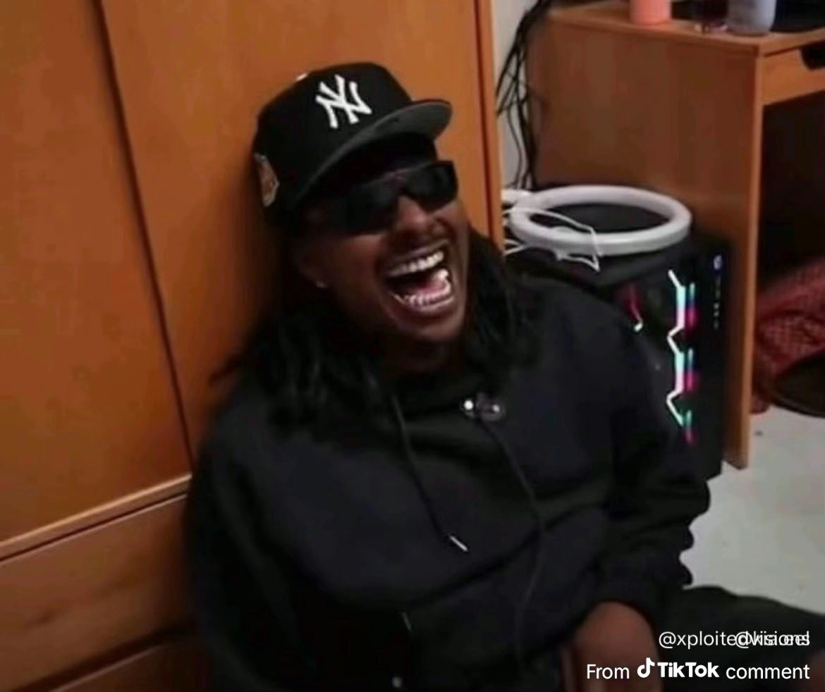 LVCESTAR💰🍇 tweet media